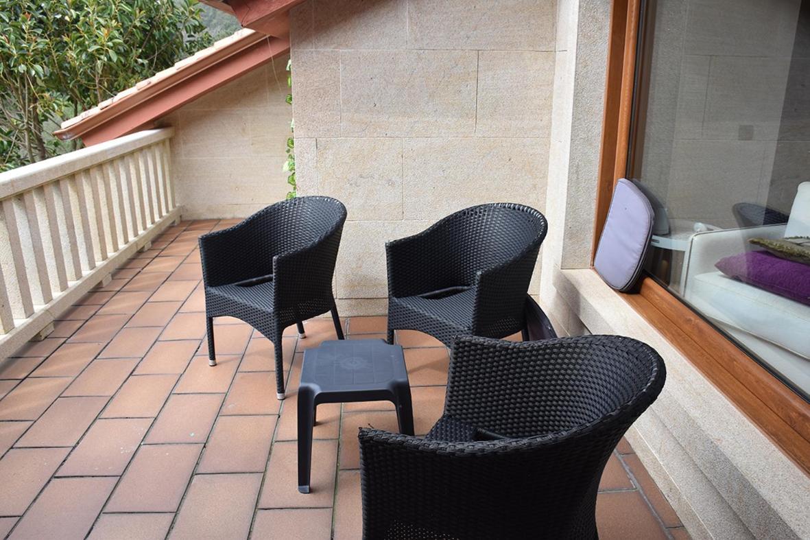 A De Bego Apartamento Mougás Exterior foto
